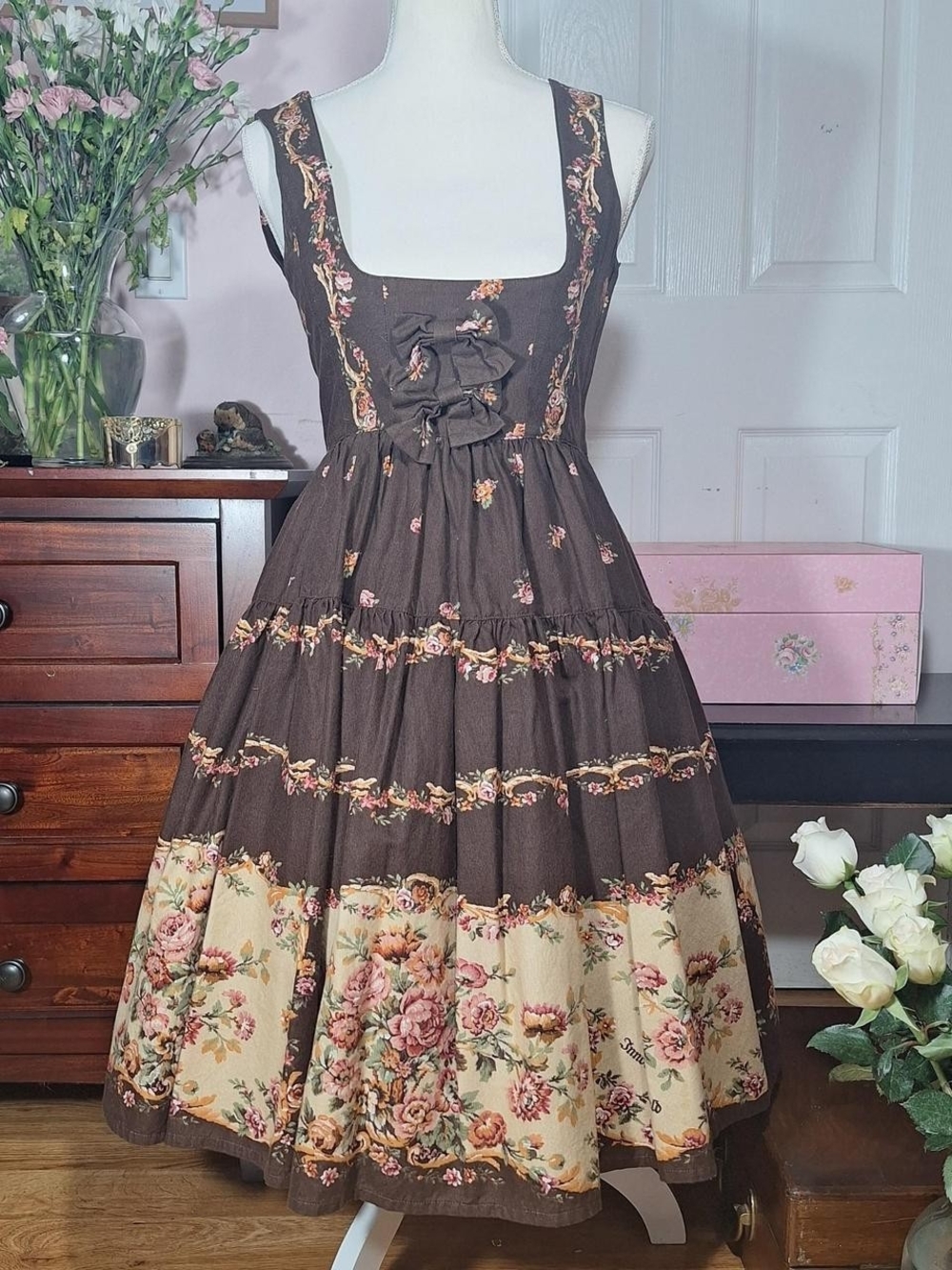🎀 Innocent World Brown Floral Border JSK 🤎 Classical Lolita Jumper Skirt ✨